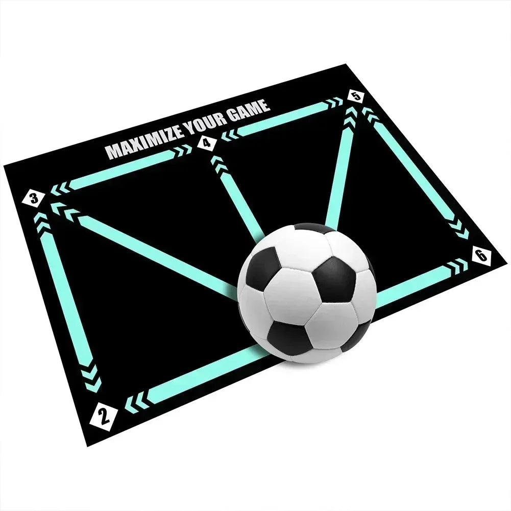 Fussballers™  Fußballmatte 90 x 60 cm - Fussball Matte, Trainingsmatte rutschfest für Verbesserte Ballkontrolle und Dribblings, Ideal für Fußball Training Drinnen und Draußen